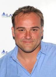 shoutout from David DeLuise